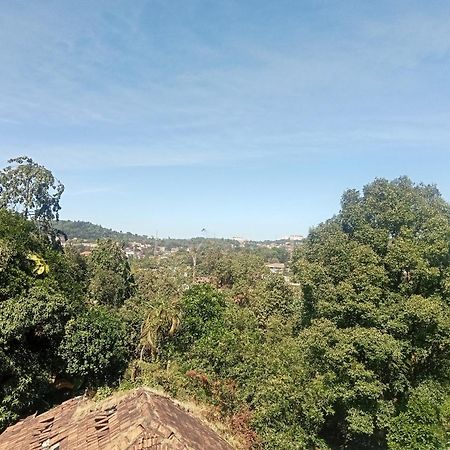 Eshwarkrupa Homestay Madikeri Exterior photo